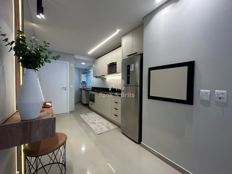 FINAMENTE DECORADO JUNTO A PRAÇA EM PREDIO COM INFRAESTRUTURA COMPLETA: 12ª foto da galeria de imagens do imóvel