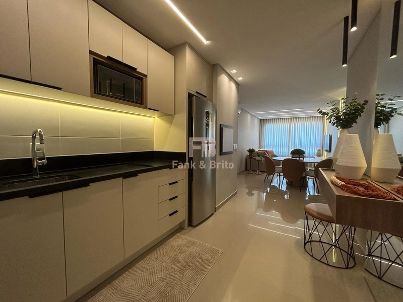 FINAMENTE DECORADO JUNTO A PRAÇA EM PREDIO COM INFRAESTRUTURA COMPLETA: 13ª foto da galeria de imagens do imóvel