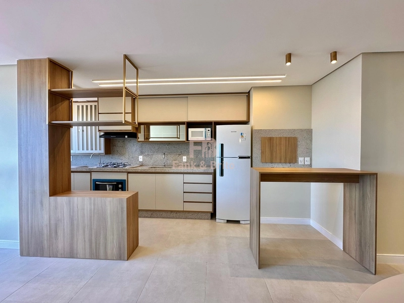 APARTAMENTO APENAS DUAS QUADRAS DO MAR, BAIRRO ZONA NOVA!: 7ª foto da galeria de imagens do imóvel