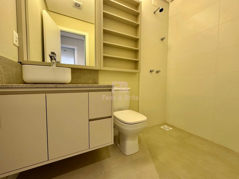 APARTAMENTO APENAS DUAS QUADRAS DO MAR, BAIRRO ZONA NOVA!: 22ª foto da galeria de imagens do imóvel