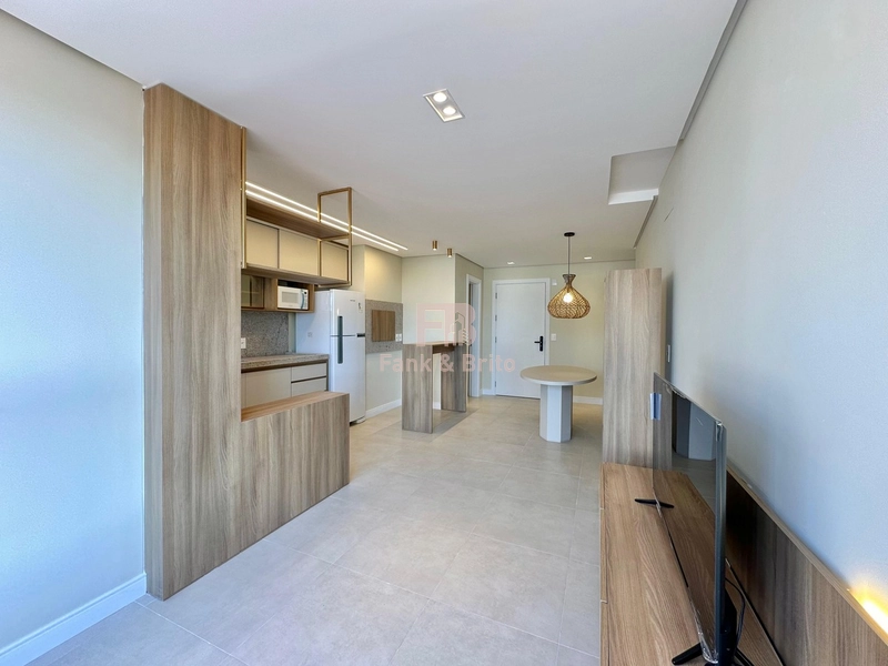 APARTAMENTO APENAS DUAS QUADRAS DO MAR, BAIRRO ZONA NOVA!: 5ª foto da galeria de imagens do imóvel