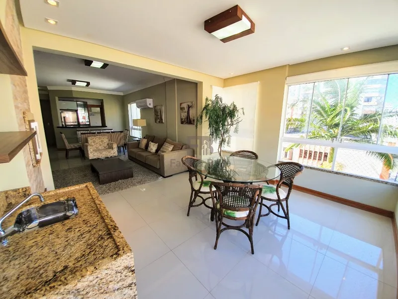 NO CORAÇAO DE CAPAO,  POUCOS PASSOS DO MAR!: 13ª foto da galeria de imagens do imóvel