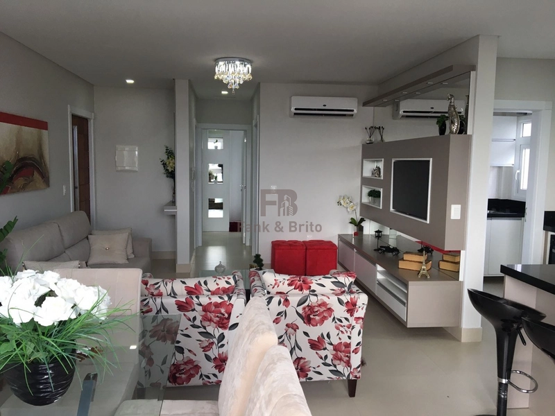 APARTAMENTO A VENDA COM VISTA PARA A SERRA NO NAVEGANTES: 13ª foto da galeria de imagens do imóvel