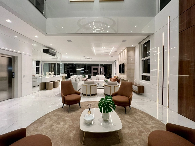 CASA A VENDA BEIRA LAGO NO CONDOMÍNIO SENSE: 2ª foto da galeria de imagens do imóvel