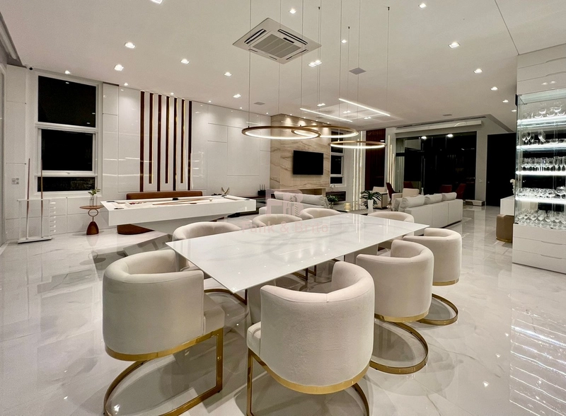 CASA A VENDA BEIRA LAGO NO CONDOMÍNIO SENSE: 8ª foto da galeria de imagens do imóvel