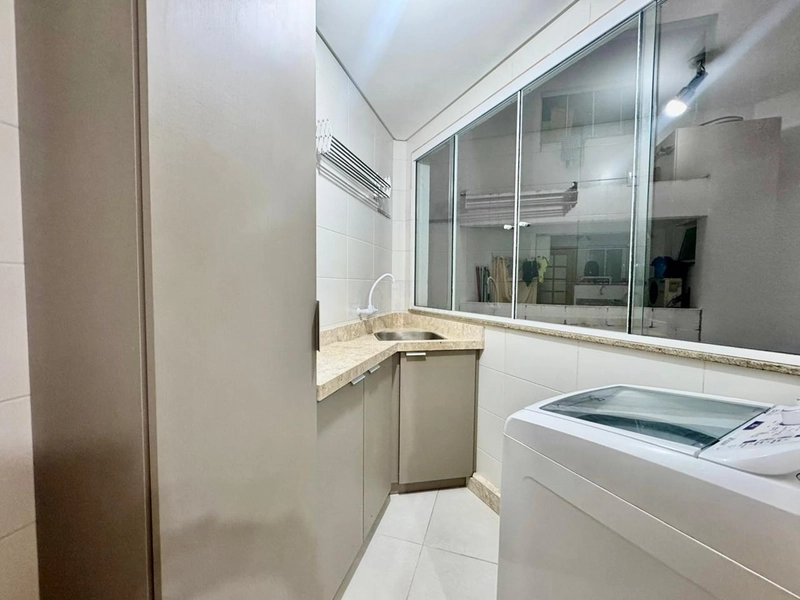 Apartamento à venda com terraço próximo ao mar e praça luis bassani.: 15ª foto da galeria de imagens do imóvel