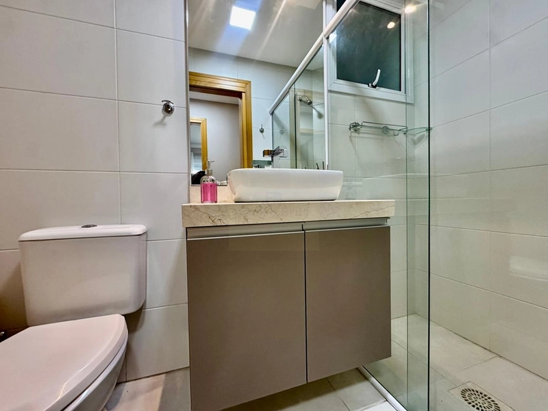 Apartamento à venda com terraço próximo ao mar e praça luis bassani.: 18ª foto da galeria de imagens do imóvel