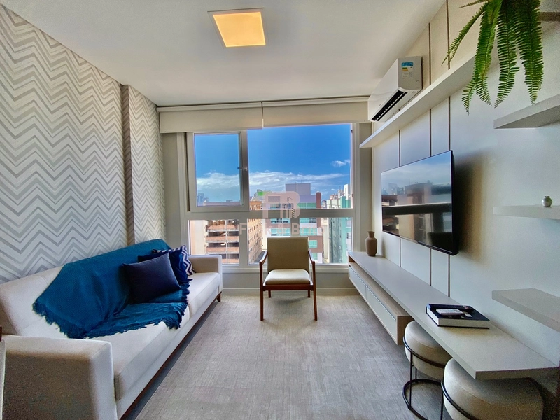 MOBILIADO E DECORADO EM PRÉDIO COM INFRAESTRUTURA.: 4ª foto da galeria de imagens do imóvel