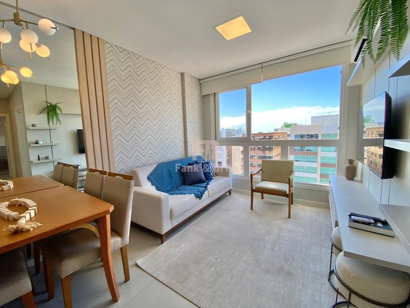 MOBILIADO E DECORADO EM PRÉDIO COM INFRAESTRUTURA.: 5ª foto da galeria de imagens do imóvel