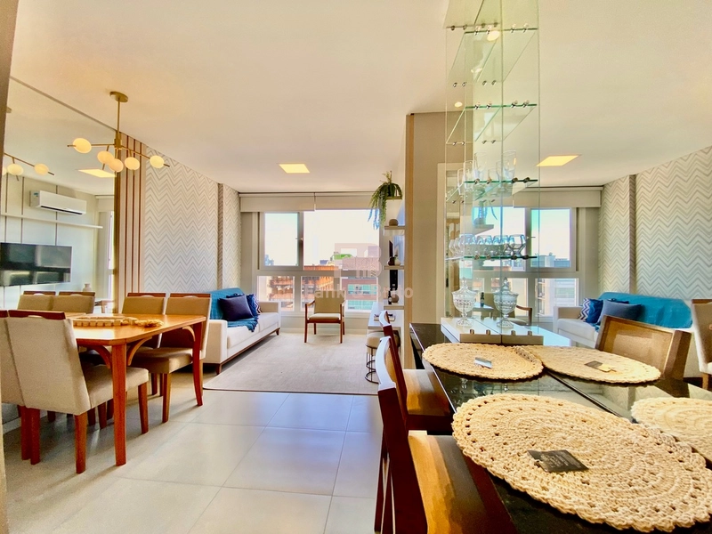 MOBILIADO E DECORADO EM PRÉDIO COM INFRAESTRUTURA.: 9ª foto da galeria de imagens do imóvel