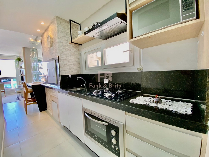 MOBILIADO E DECORADO EM PRÉDIO COM INFRAESTRUTURA.: 10ª foto da galeria de imagens do imóvel