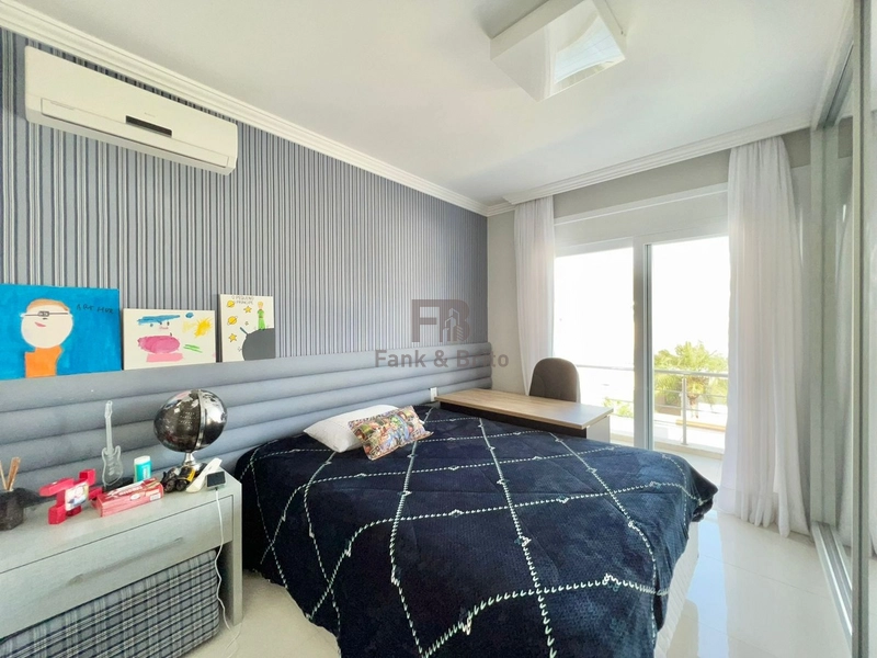 CASA A VENDA NO CONDADO DE CAPÃO: 18ª foto da galeria de imagens do imóvel