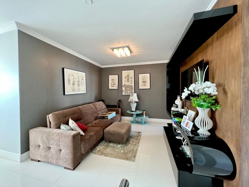 CASA A VENDA NO CONDADO DE CAPÃO: 8ª foto da galeria de imagens do imóvel