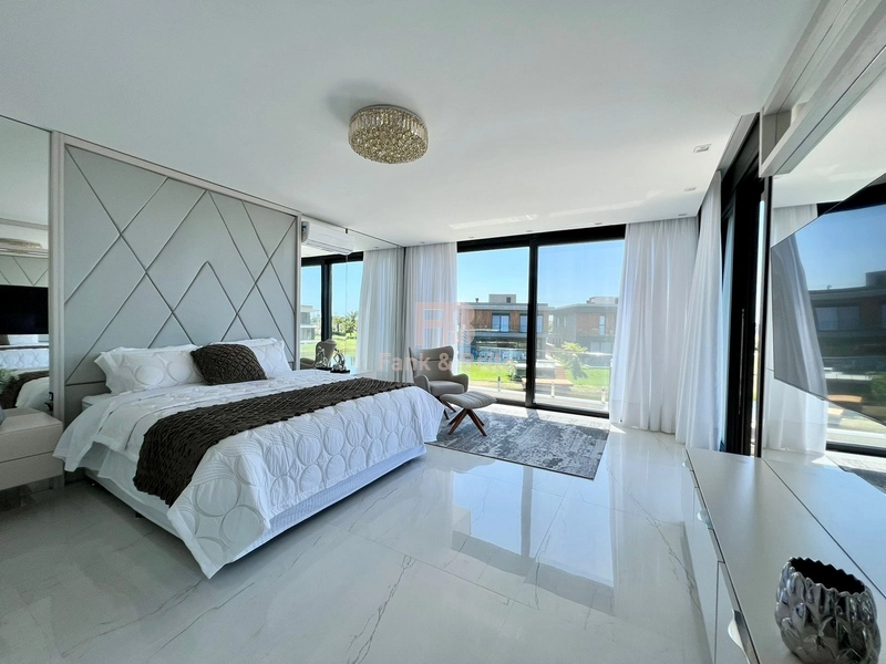 CONDOMÍNIO SENSE CASA DE ESQUINA A VENDA: 51ª foto da galeria de imagens do imóvel