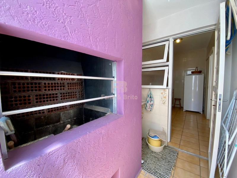 02 DORMITÓRIOS, BOX E ELEVADOR, JUNTO À BOIANOVSKI, 04 QUADRAS DO MAR.: 18ª foto da galeria de imagens do imóvel