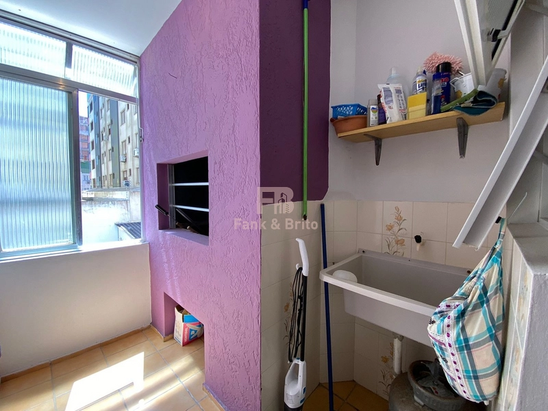 02 DORMITÓRIOS, BOX E ELEVADOR, JUNTO À BOIANOVSKI, 04 QUADRAS DO MAR.: 16ª foto da galeria de imagens do imóvel