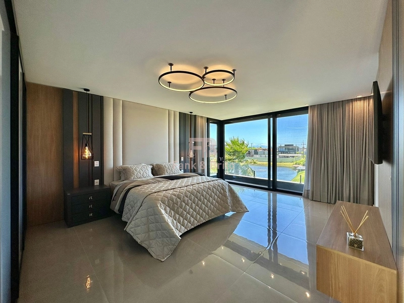 SOBRADO À VENDA O MELHOR NEGÓCIO DO CONDOMÍNIO SENSE: 38ª foto da galeria de imagens do imóvel