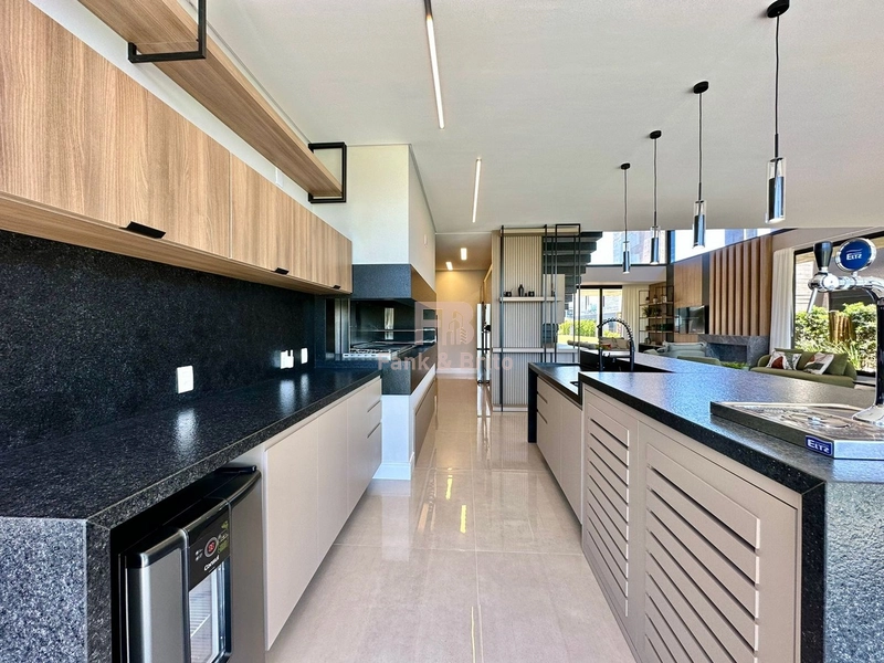 SOBRADO À VENDA O MELHOR NEGÓCIO DO CONDOMÍNIO SENSE: 17ª foto da galeria de imagens do imóvel