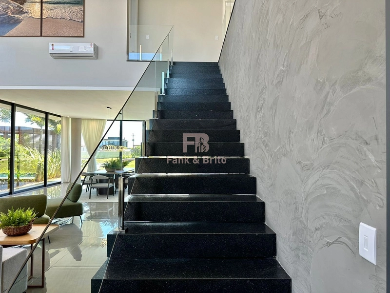 SOBRADO À VENDA O MELHOR NEGÓCIO DO CONDOMÍNIO SENSE: 37ª foto da galeria de imagens do imóvel