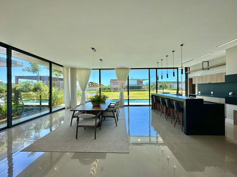 SOBRADO À VENDA O MELHOR NEGÓCIO DO CONDOMÍNIO SENSE: 8ª foto da galeria de imagens do imóvel