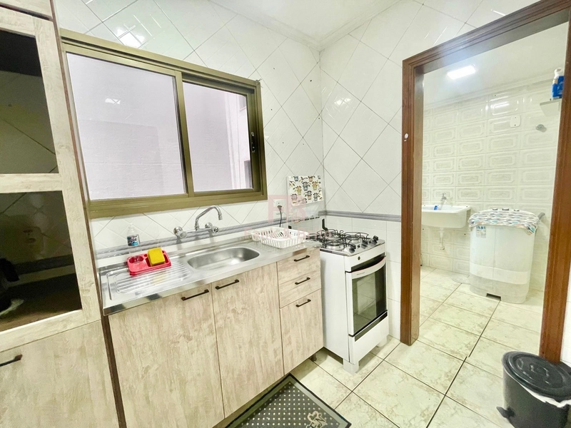 GIGANTE APARTAMENTO, DUAS SACADAS, VISTA MAR, BAIRRO NAVEGANTES.: 12ª foto da galeria de imagens do imóvel