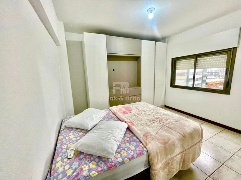 GIGANTE APARTAMENTO, DUAS SACADAS, VISTA MAR, BAIRRO NAVEGANTES.: 18ª foto da galeria de imagens do imóvel