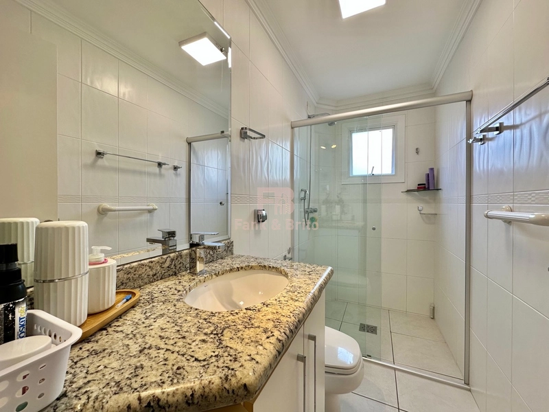 SACADA DE FRENTE COM VISTA MAR: 14ª foto da galeria de imagens do imóvel