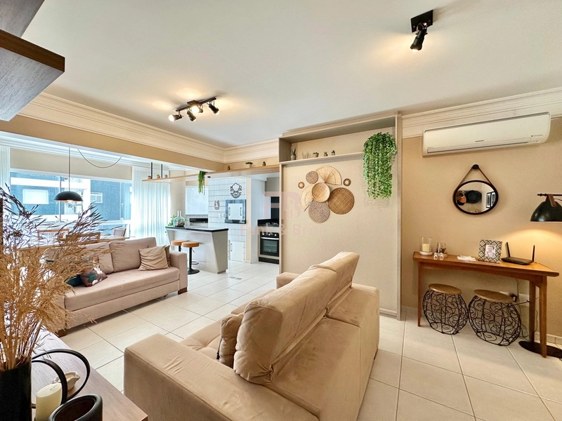 SACADA DE FRENTE COM VISTA MAR: 2ª foto da galeria de imagens do imóvel