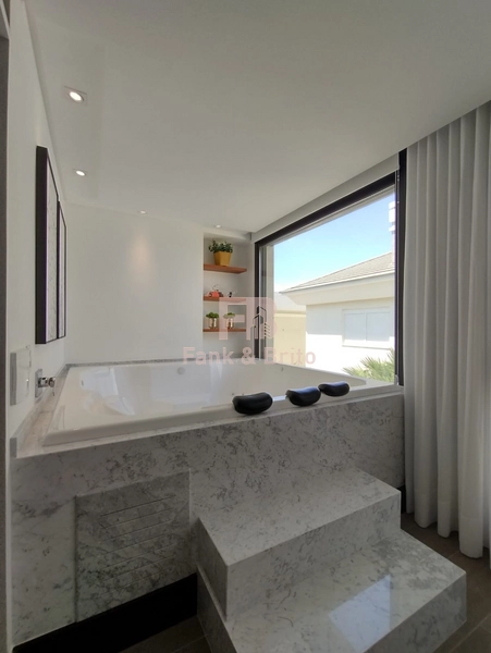 CASA A VENDA EM CONDOMINIO FECHADO: 21ª foto da galeria de imagens do imóvel