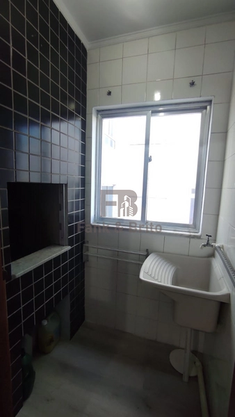 VISTA LIBERADA! TODO MOBILIADO! 2 DORMITÓRIOS! SUÍTE! CENTRO! BOX!: 9ª foto da galeria de imagens do imóvel