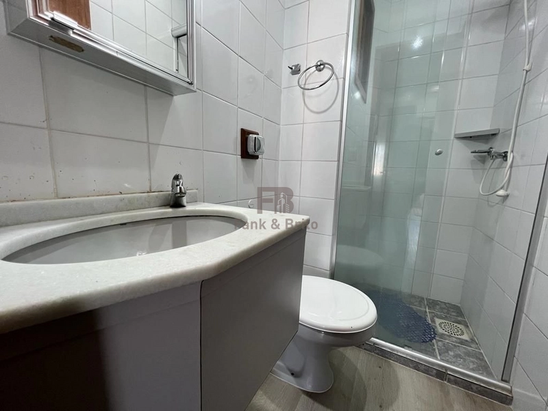 VISTA LIBERADA! TODO MOBILIADO! 2 DORMITÓRIOS! SUÍTE! CENTRO! BOX!: 11ª foto da galeria de imagens do imóvel