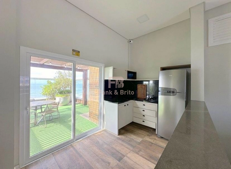 Uma quadra do mar.: 15ª foto da galeria de imagens do imóvel