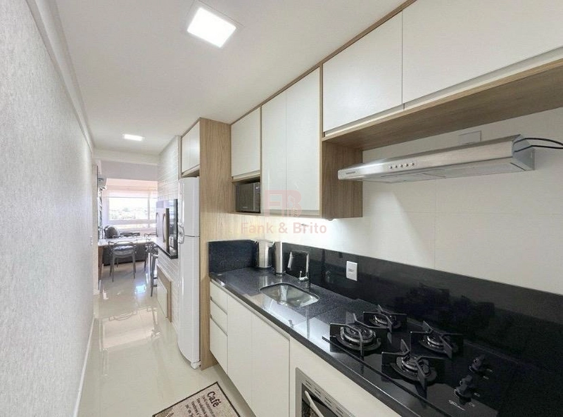 Uma quadra do mar.: 4ª foto da galeria de imagens do imóvel