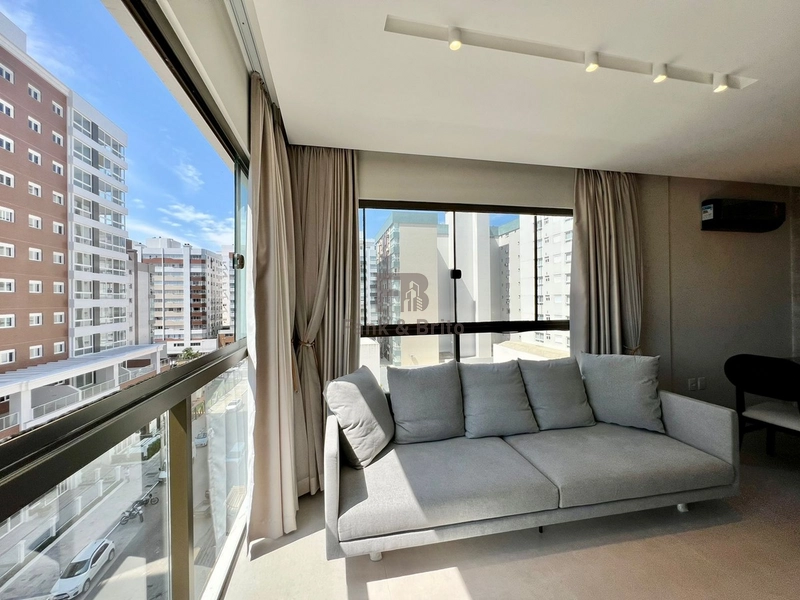 VENDE APARTAMENTO FINAMNETE MOBILIADO E DECORADO DE FRENTE: 10ª foto da galeria de imagens do imóvel