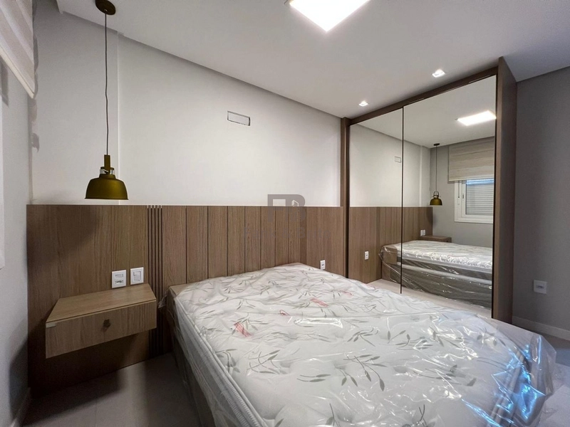 VENDE APARTAMENTO FINAMNETE MOBILIADO E DECORADO DE FRENTE: 19ª foto da galeria de imagens do imóvel