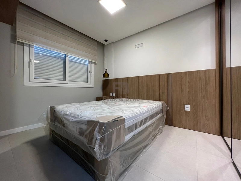 VENDE APARTAMENTO FINAMNETE MOBILIADO E DECORADO DE FRENTE: 17ª foto da galeria de imagens do imóvel