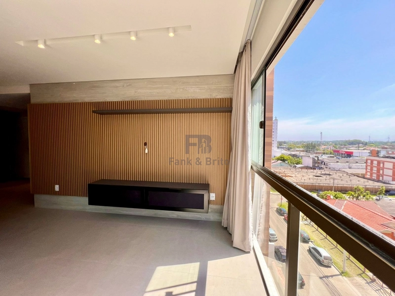 VENDE APARTAMENTO FINAMNETE MOBILIADO E DECORADO DE FRENTE: 5ª foto da galeria de imagens do imóvel