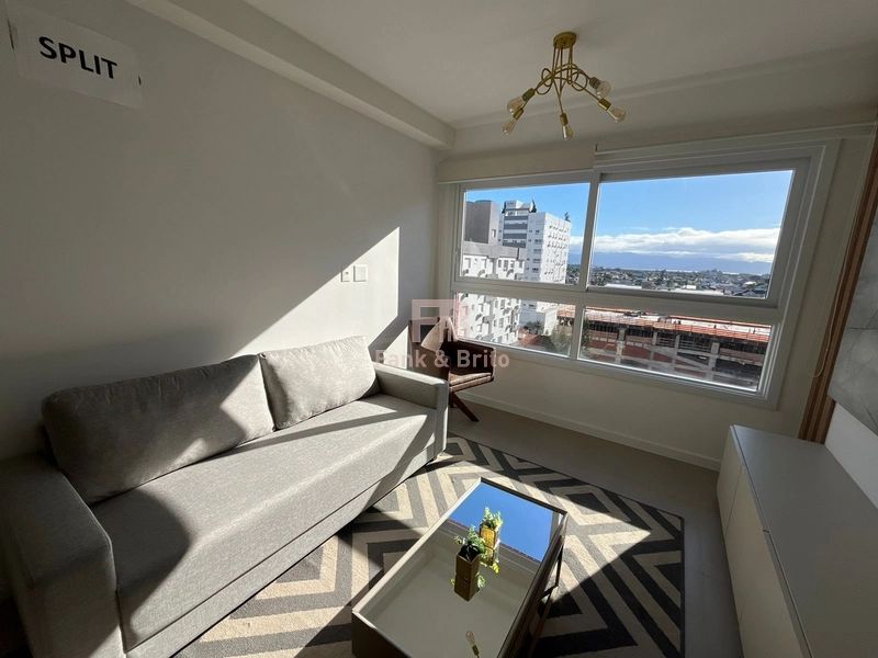 APARTAMENTO DE FRENTE COM 2 DORMITÓRIOS A VENDA: 2ª foto da galeria de imagens do imóvel