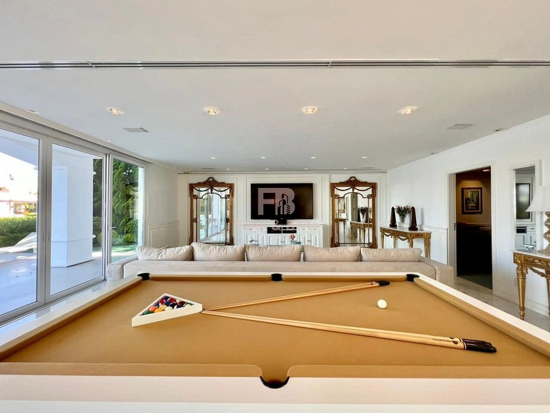 MANSÃO A VENDA EM CONDOMINIO FECHADO: 4ª foto da galeria de imagens do imóvel