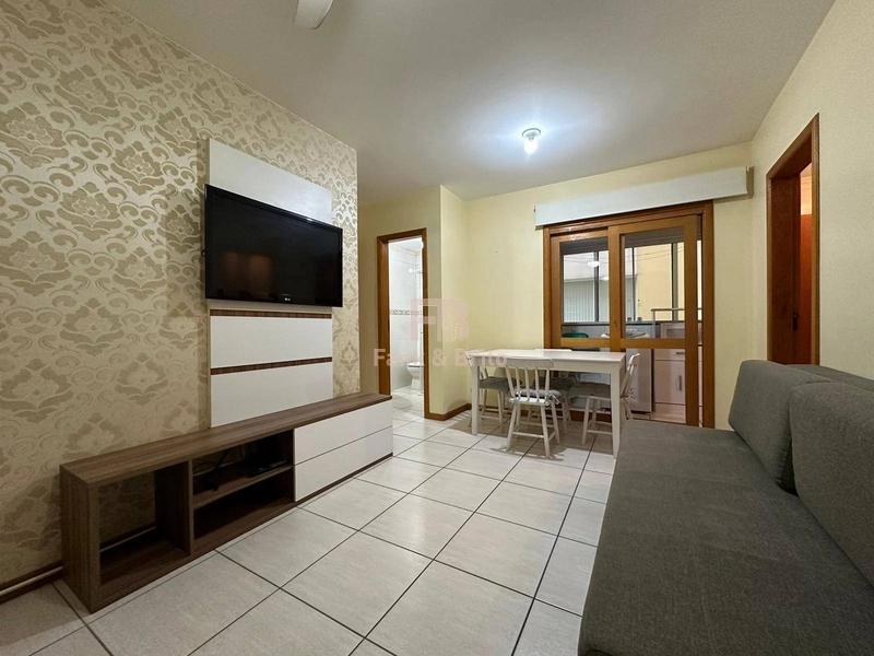 JUNTO à AV. CENTRAL, PÇ. FLÁVIO BOIANOVSKI, 02 DORMITÓRIOS.: 2ª foto da galeria de imagens do imóvel