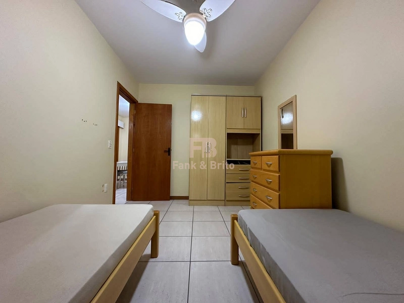 JUNTO à AV. CENTRAL, PÇ. FLÁVIO BOIANOVSKI, 02 DORMITÓRIOS.: 8ª foto da galeria de imagens do imóvel