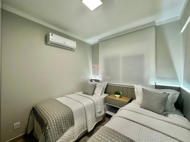 FINAMENTE DECORADO JUNTO A PRAÇA EM PREDIO COM INFRAESTRUTURA!: 20ª foto da galeria de imagens do imóvel