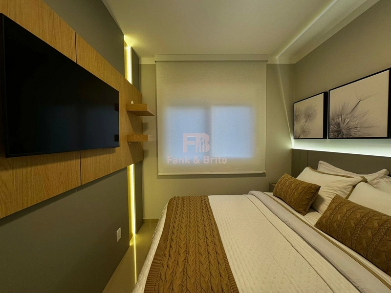 FINAMENTE DECORADO JUNTO A PRAÇA EM PREDIO COM INFRAESTRUTURA!: 18ª foto da galeria de imagens do imóvel