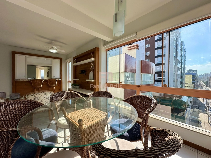 LESTE NORTE E OESTE! 2 DORMITÓRIOS, SUÍTE, MOBILIADO!NO  CENTRO!: 9ª foto da galeria de imagens do imóvel