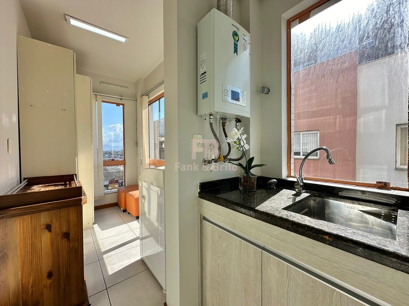 LESTE NORTE E OESTE! 2 DORMITÓRIOS, SUÍTE, MOBILIADO!NO  CENTRO!: 13ª foto da galeria de imagens do imóvel