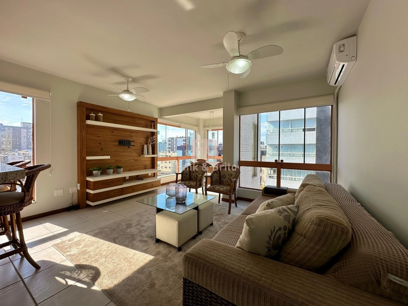 LESTE NORTE E OESTE! 2 DORMITÓRIOS, SUÍTE, MOBILIADO!NO  CENTRO!: 1ª foto da galeria de imagens do imóvel