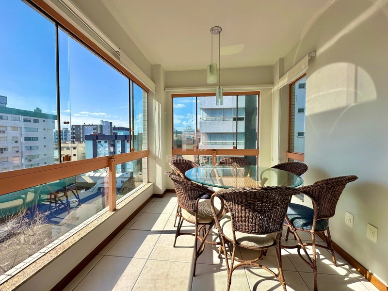 LESTE NORTE E OESTE! 2 DORMITÓRIOS, SUÍTE, MOBILIADO!NO  CENTRO!: 22ª foto da galeria de imagens do imóvel