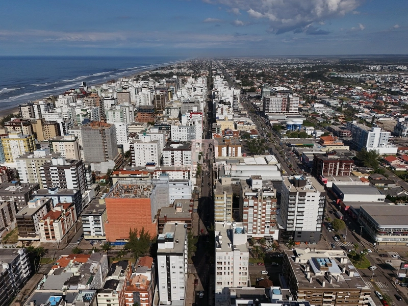 LESTE NORTE E OESTE! 2 DORMITÓRIOS, SUÍTE, MOBILIADO!NO  CENTRO!: 19ª foto da galeria de imagens do imóvel