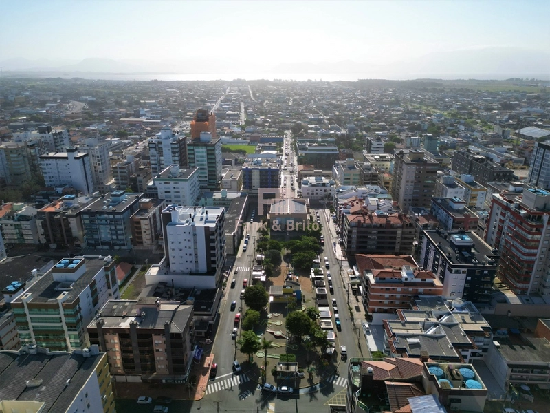 APARTAMENTO DOIS DORMITÓRIOS JUNTO A PRAÇA DO MINI GOLF: 27ª foto da galeria de imagens do imóvel