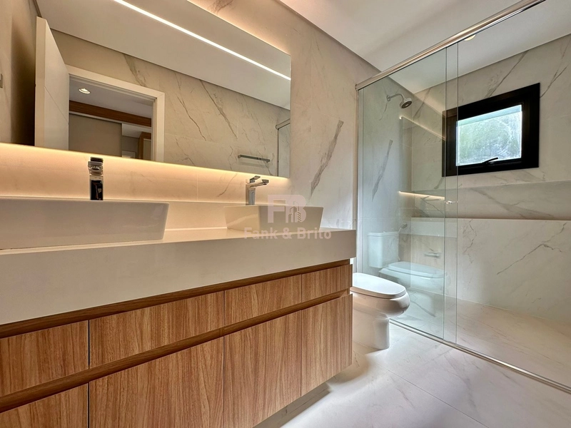 CASA A VENDA EM CONDOMÍNIO FECHADO: 28ª foto da galeria de imagens do imóvel